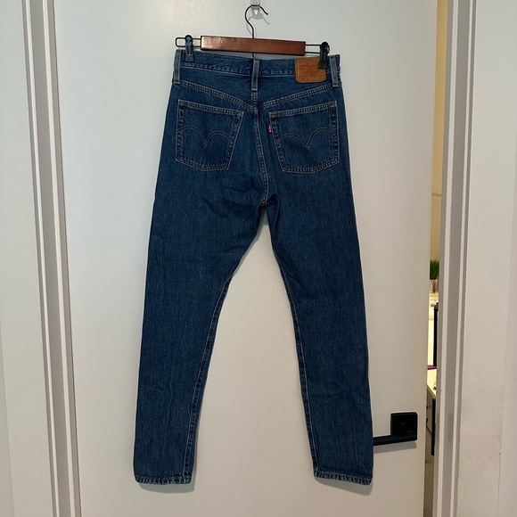 Levi’s Jeans - size 27 - Picture 2 of 5